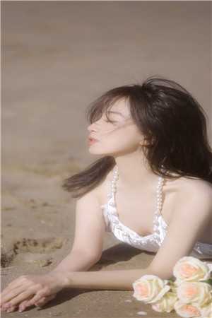 所以重生后，我义无反顾跟他告白，留在他身边在线