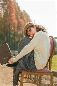 穿成恶毒女配，当绿茶这么有趣？乔挽颜鹤知羽全本免费在线阅读抖音小说全本