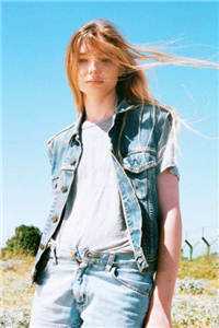 拍卖场上，我为妹妹点亮所有天灯顾霆琛叶棠小说在线免费阅读无广告